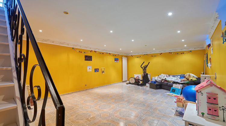 Ma-Cabane - Vente Maison GENNEVILLIERS, 183 m²