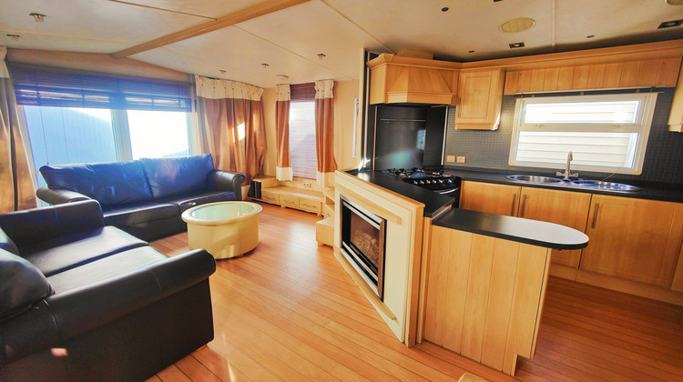 Ma-Cabane - Vente Maison Genouillé, 42 m²