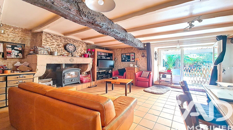 Ma-Cabane - Vente Maison Genouillé, 275 m²