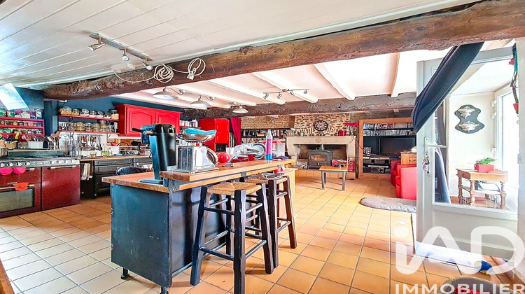 Ma-Cabane - Vente Maison Genouillé, 199 m²