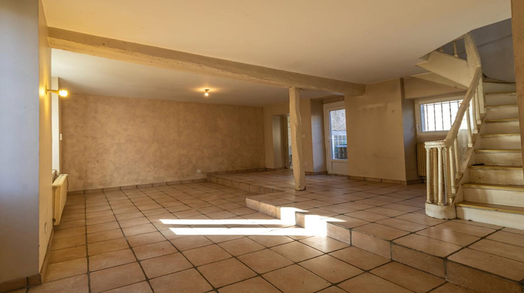 Ma-Cabane - Vente Maison GENOUILLY, 104 m²