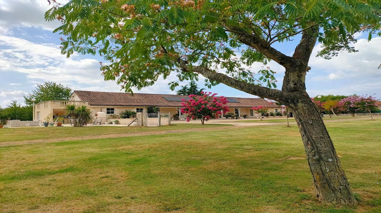 Ma-Cabane - Vente Maison GENSAC, 280 m²
