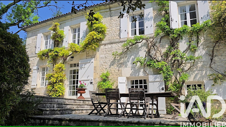 Ma-Cabane - Vente Maison Gensac-la-Pallue, 354 m²