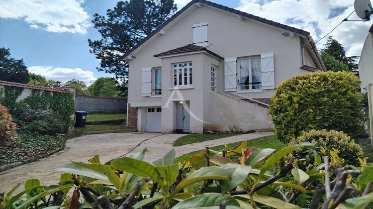 Ma-Cabane - Vente Maison GERMIGNY-L'EVEQUE, 142 m²