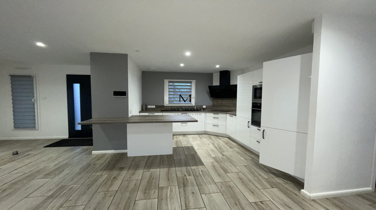 Ma-Cabane - Vente Maison GESNES LE GANDELIN, 93 m²