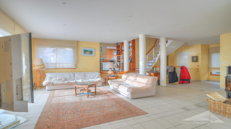 Ma-Cabane - Vente Maison Gex, 156 m²