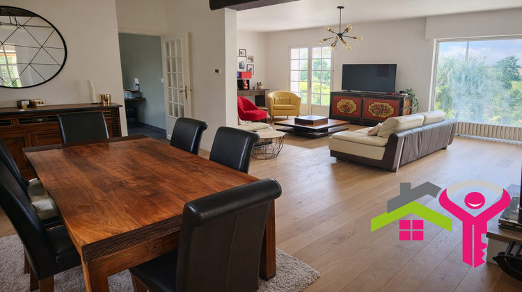 Ma-Cabane - Vente Maison Ghissignies, 250 m²