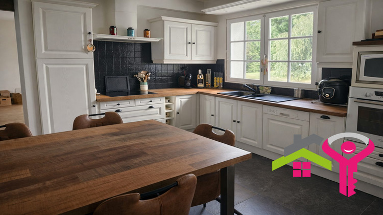 Ma-Cabane - Vente Maison Ghissignies, 250 m²