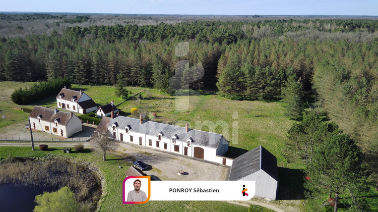 Ma-Cabane - Vente Maison Gièvres, 372 m²