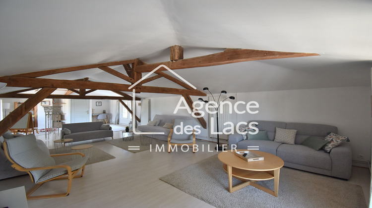 Ma-Cabane - Vente Maison GIFFAUMONT-CHAMPAUBERT, 255 m²