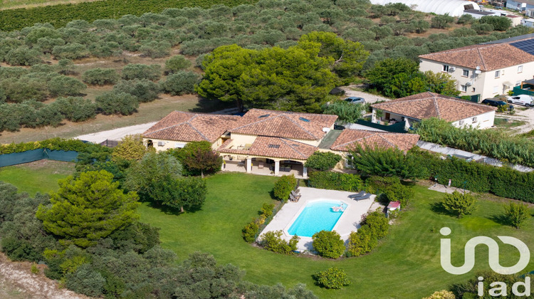 Ma-Cabane - Vente Maison Gignac-la-Nerthe, 261 m²