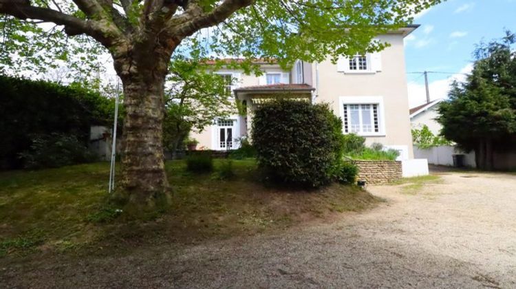 Ma-Cabane - Vente Maison Gillonnay, 194 m²