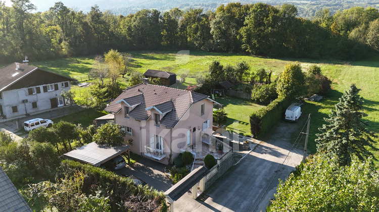Ma-Cabane - Vente Maison Gilly-sur-Isère, 218 m²