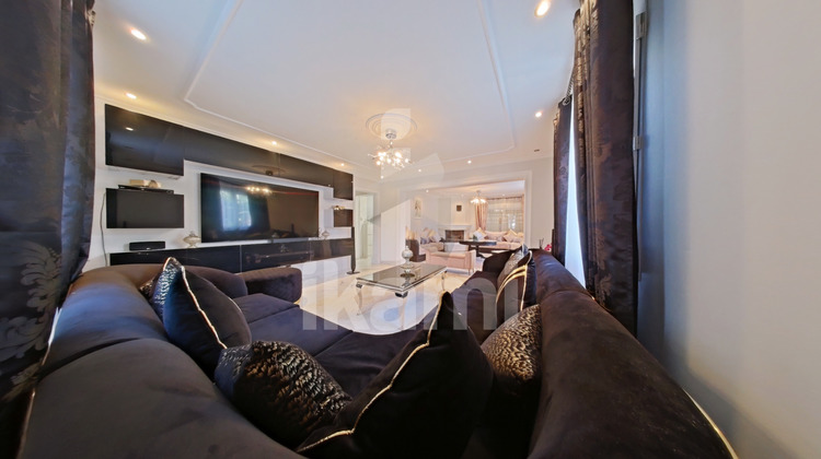 Ma-Cabane - Vente Maison Gilly-sur-Isère, 218 m²