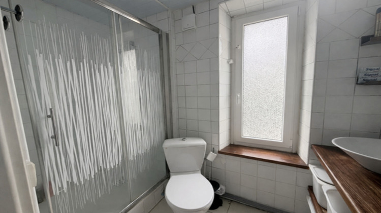 Ma-Cabane - Vente Maison GINESTAS, 210 m²