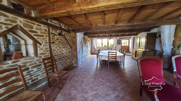 Ma-Cabane - Vente Maison Girondelle, 294 m²