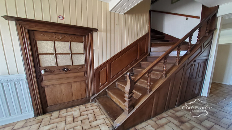 Ma-Cabane - Vente Maison Girondelle, 294 m²