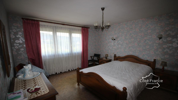 Ma-Cabane - Vente Maison GIVET, 131 m²