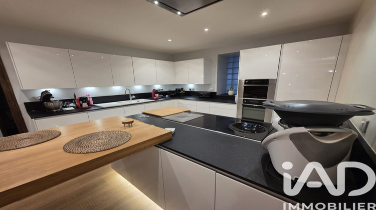 Ma-Cabane - Vente Maison Givonne, 267 m²