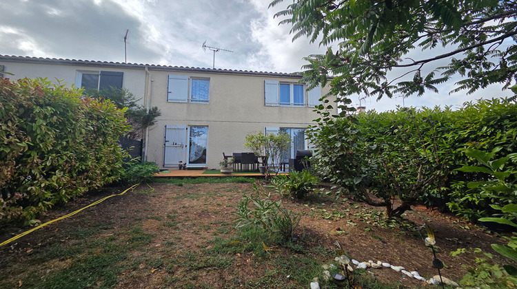 Ma-Cabane - Vente Maison GOND-PONTOUVRE, 93 m²