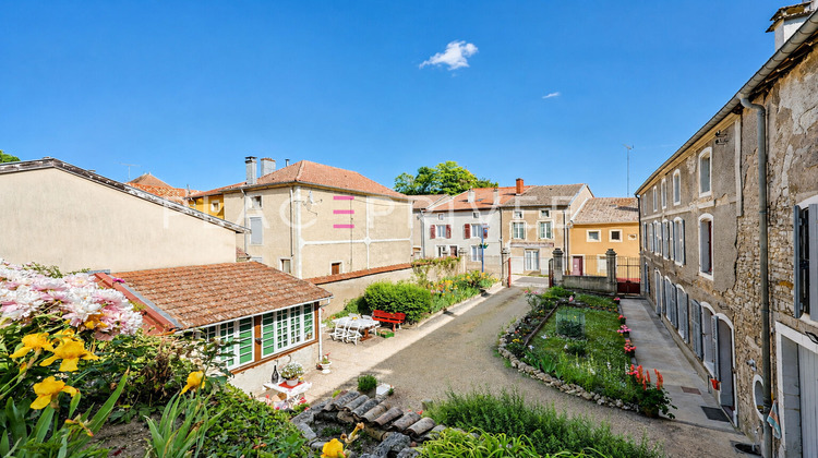Ma-Cabane - Vente Maison GONDRECOURT-LE-CHATEAU, 230 m²
