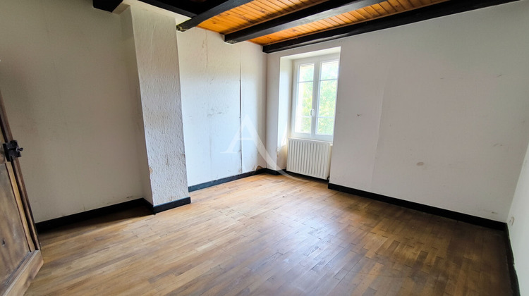 Ma-Cabane - Vente Maison GOUJOUNAC, 58 m²