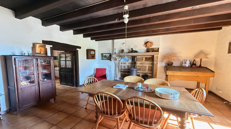 Ma-Cabane - Vente Maison Gouttières, 180 m²