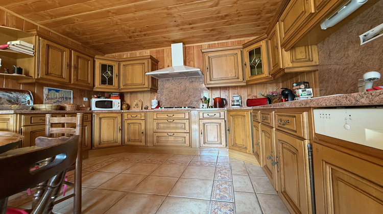Ma-Cabane - Vente Maison Gouttières, 142 m²