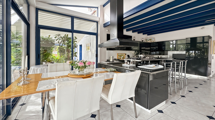 Ma-Cabane - Vente Maison GRADIGNAN, 220 m²