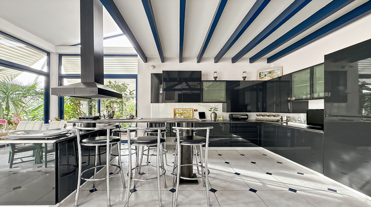 Ma-Cabane - Vente Maison GRADIGNAN, 220 m²