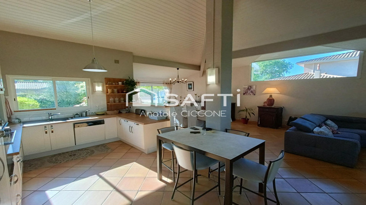 Ma-Cabane - Vente Maison Gradignan, 213 m²