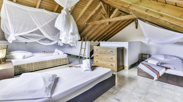 Ma-Cabane - Vente Maison GRAND-BOURG, 300 m²