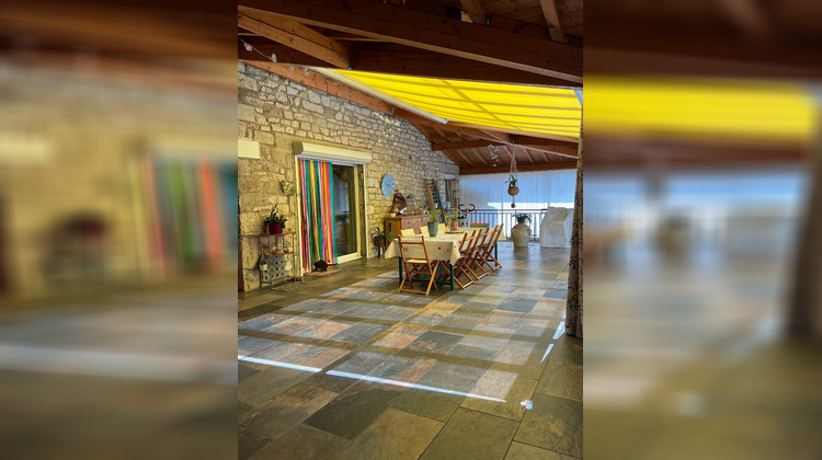 Ma-Cabane - Vente Maison GRAND-CORENT, 173 m²
