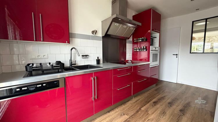 Ma-Cabane - Vente Maison GRANDCHAMPS-DES-FONTAINES, 140 m²