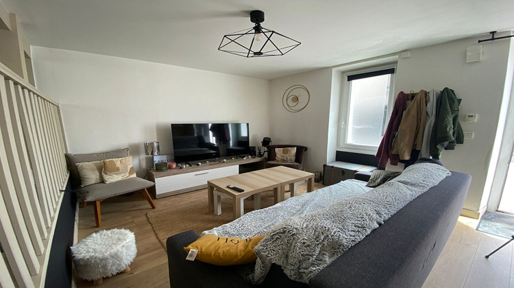 Ma-Cabane - Vente Maison GRANDCHAMPS-DES-FONTAINES, 69 m²