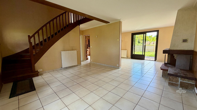 Ma-Cabane - Vente Maison GRANDCHAMPS-DES-FONTAINES, 128 m²