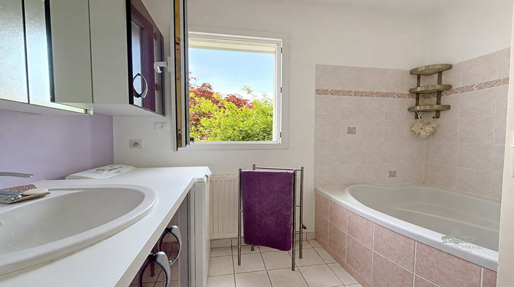 Ma-Cabane - Vente Maison GRANDCHAMPS-DES-FONTAINES, 134 m²