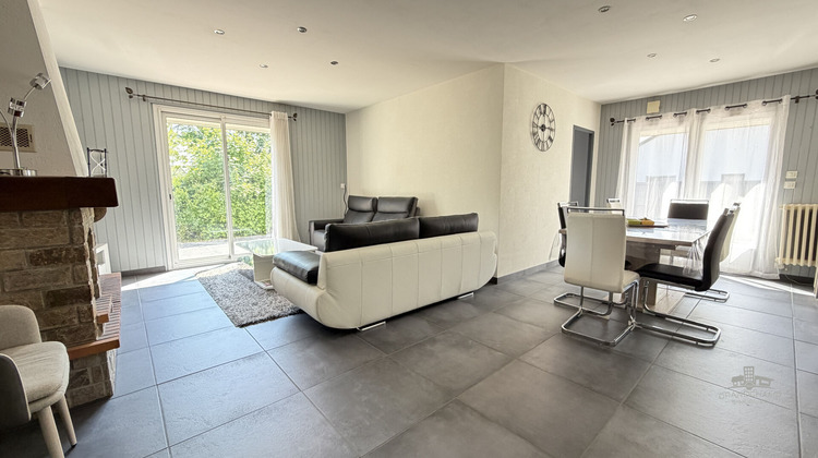 Ma-Cabane - Vente Maison GRANDCHAMPS-DES-FONTAINES, 112 m²