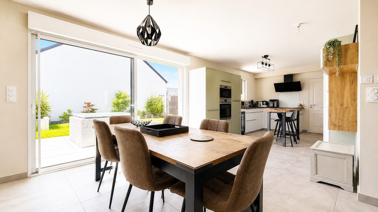 Ma-Cabane - Vente Maison GRANDCHAMPS-DES-FONTAINES, 99 m²