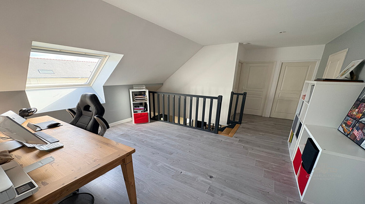 Ma-Cabane - Vente Maison GRANDCHAMPS-DES-FONTAINES, 99 m²