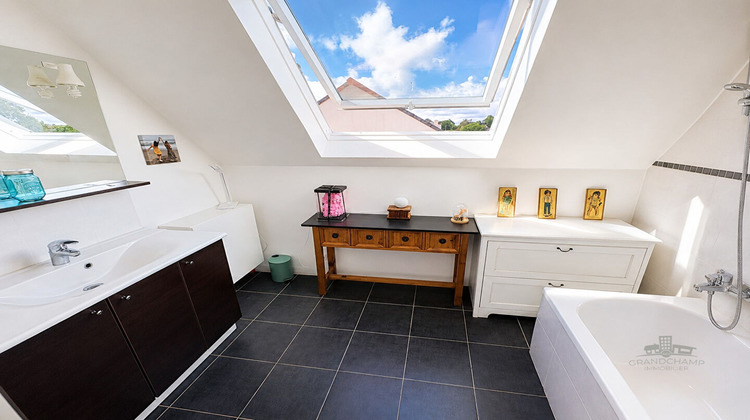 Ma-Cabane - Vente Maison GRANDCHAMPS-DES-FONTAINES, 99 m²