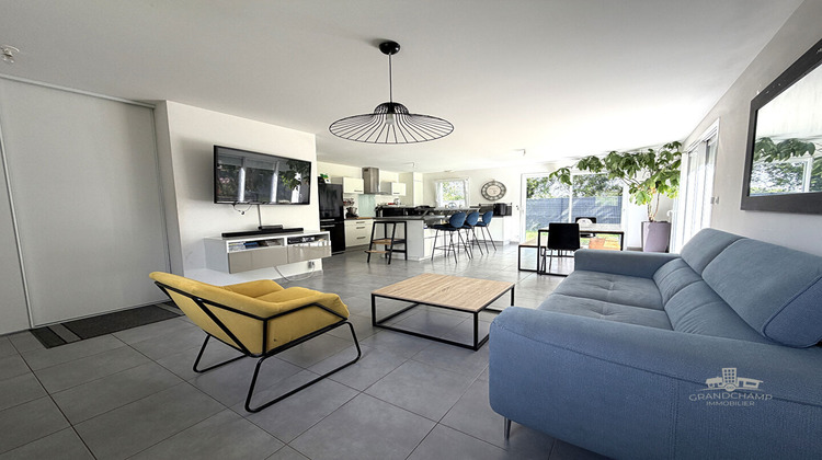 Ma-Cabane - Vente Maison GRANDCHAMPS-DES-FONTAINES, 133 m²