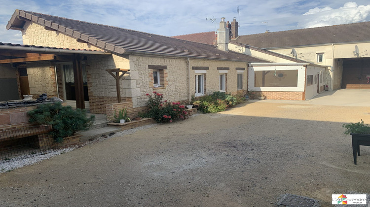 Ma-Cabane - Vente Maison Grandfresnoy, 200 m²