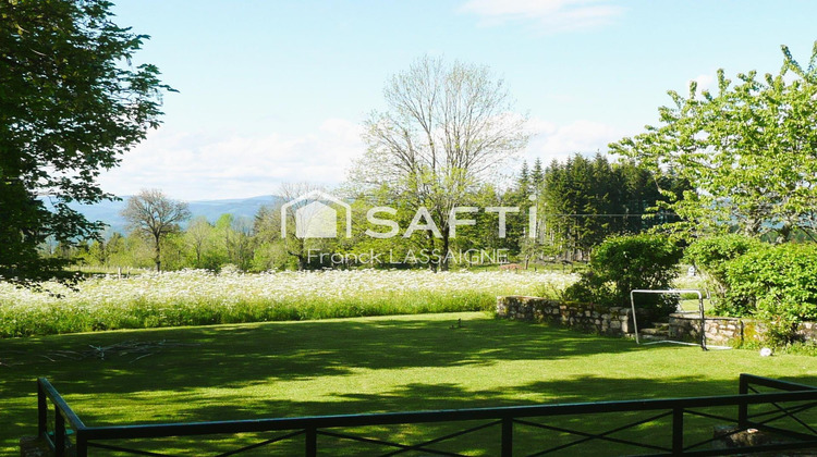 Ma-Cabane - Vente Maison Grandval, 237 m²