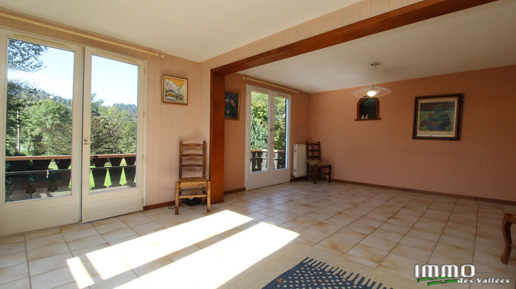 Ma-Cabane - Vente Maison GRANGES-SUR-VOLOGNE, 118 m²