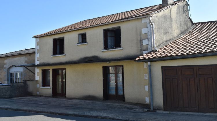 Ma-Cabane - Vente Maison Grassac, 201 m²