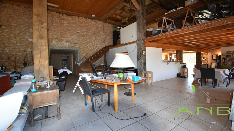 Ma-Cabane - Vente Maison Grassac, 200 m²