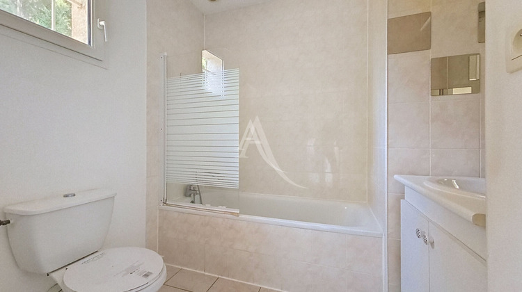 Ma-Cabane - Vente Maison GRATENTOUR, 70 m²