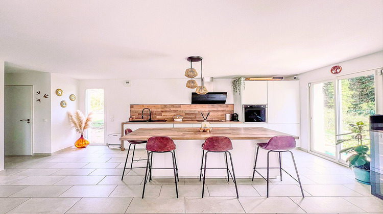 Ma-Cabane - Vente Maison Gréasque, 140 m²