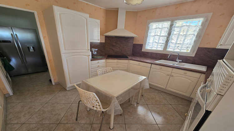 Ma-Cabane - Vente Maison GREASQUE, 110 m²